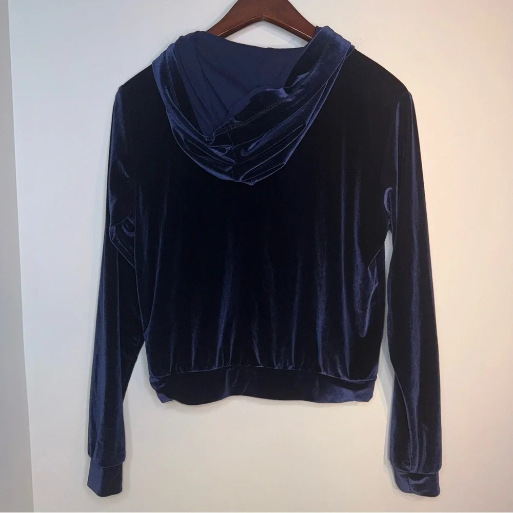 Fabletics Midnight Blue Velvet Donna Velour Hoodie - Picture 8 of 8